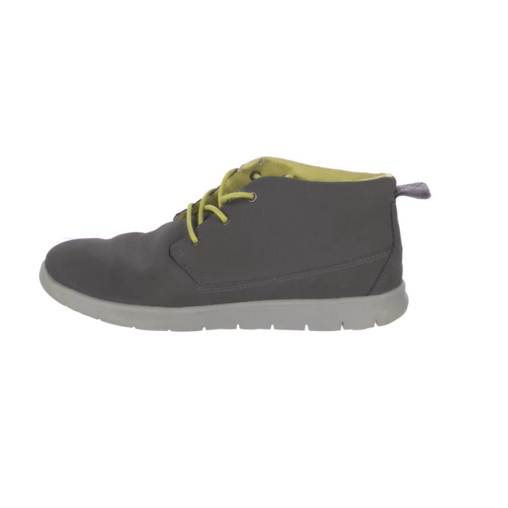 Kids UGG Grey Suede Low Top Sneakers size 4